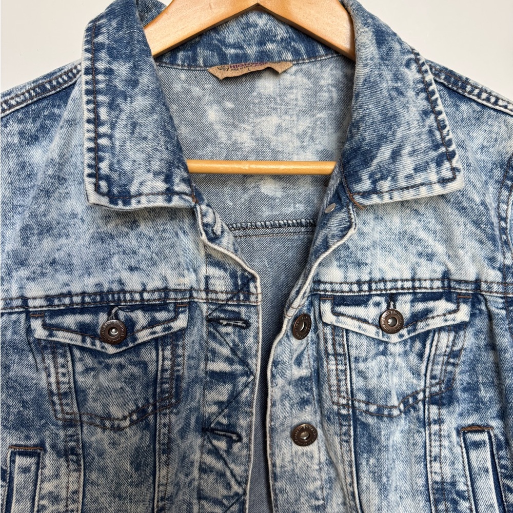 Jean jacket - Picture 5 of 10